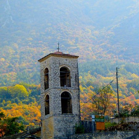 "Apeiros Chora" Hotel, Zagori Kato Pedina Buitenkant foto